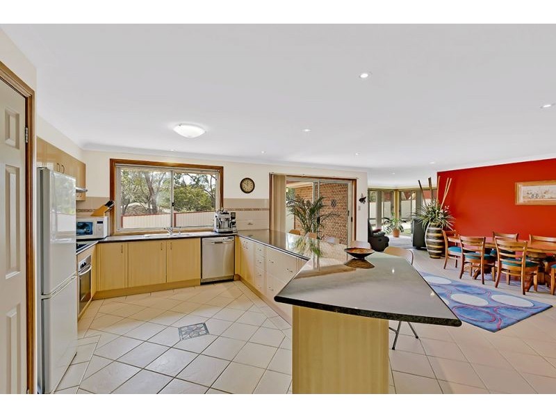 6 Jabbarup Road, Wyee NSW 2259