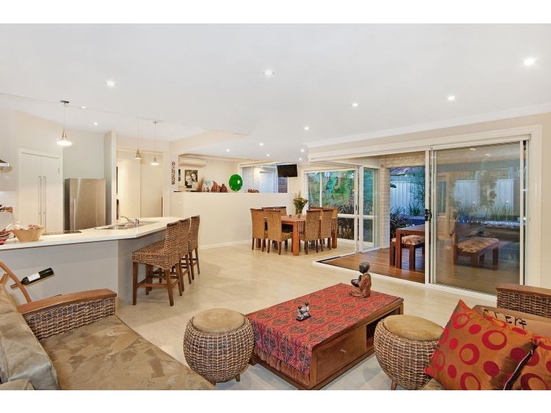 15 Watanga Crescent, Wyee Point NSW 2259