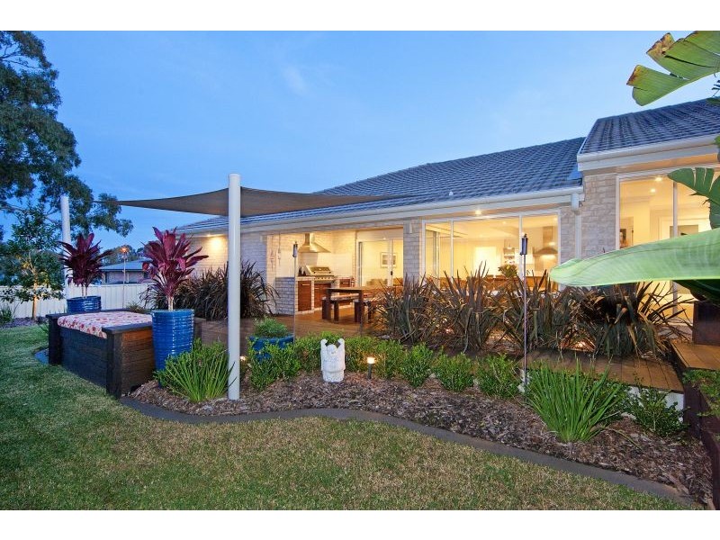 15 Watanga Crescent, Wyee Point NSW 2259