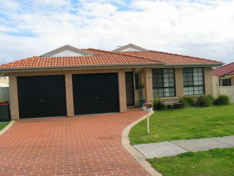 5 Redwood, Woongarrah NSW 2259