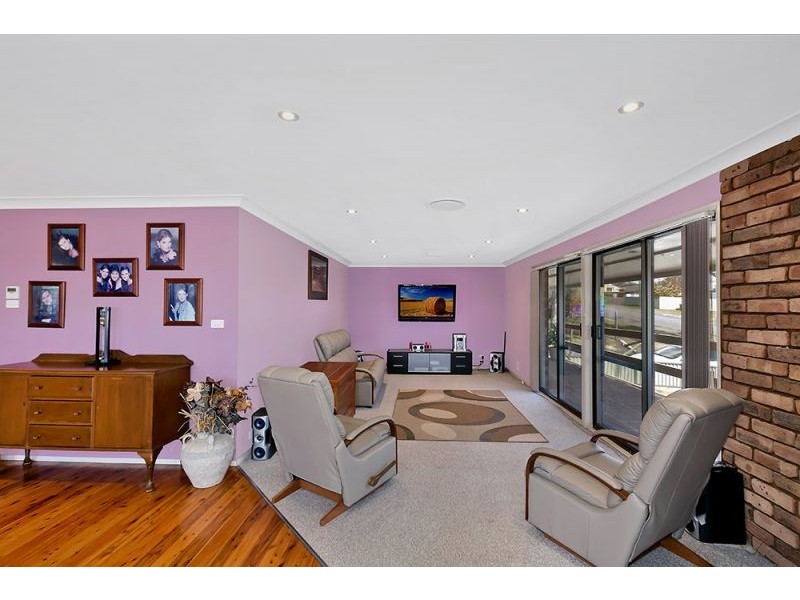 6 Koolera Road, Wyee NSW 2259