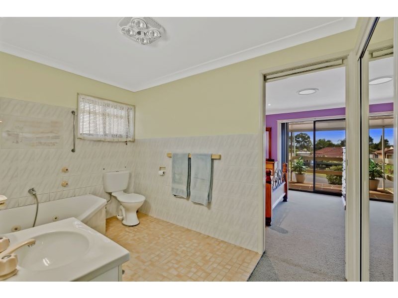 6 Koolera Road, Wyee NSW 2259