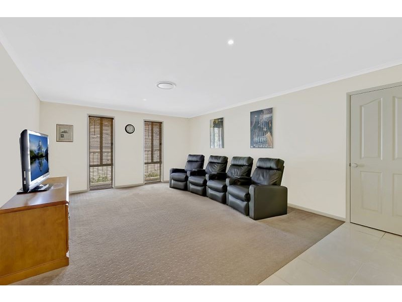 3 Kiewa Close, Wyee Point NSW 2259