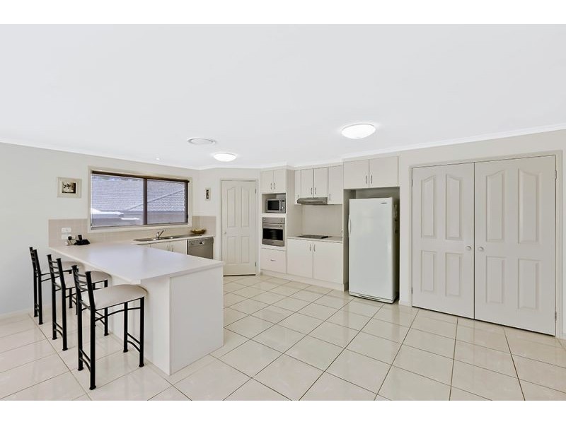 3 Kiewa Close, Wyee Point NSW 2259