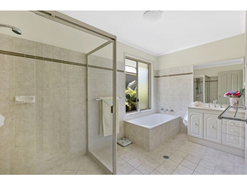 3 Kiewa Close, Wyee Point NSW 2259