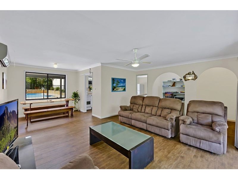 35 Webber Road, Wyee NSW 2259