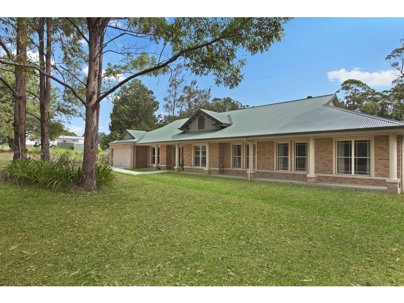 139 Freemans Drive, Morisset NSW 2264