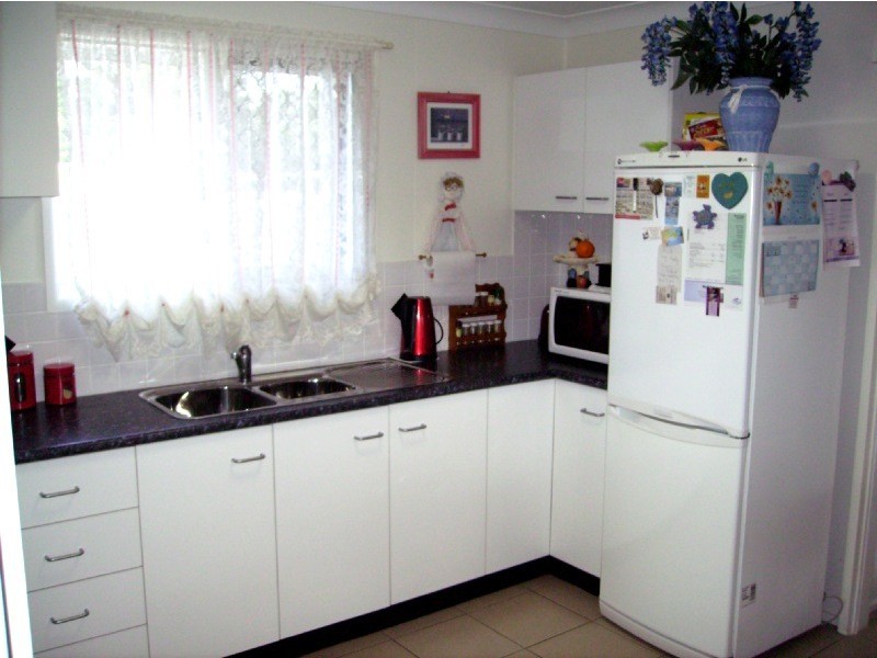 Avenell Heights QLD 4670