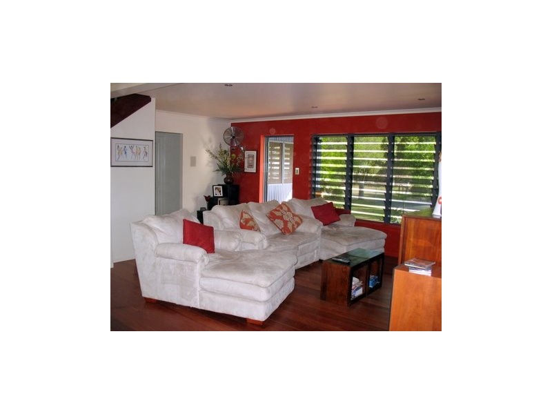 244 Pacific Haven CCT, Pacific Haven QLD 4659