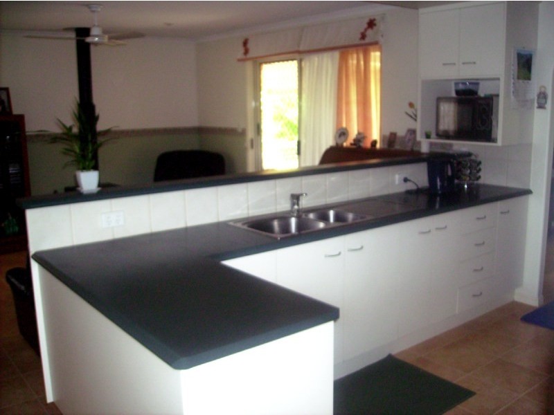 21 Clydesdale Ave, Bundaberg QLD 4670