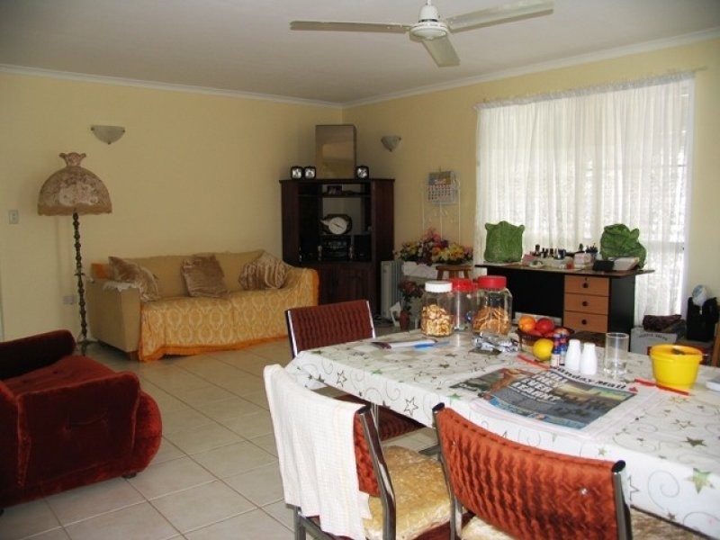 Buxton QLD 4660