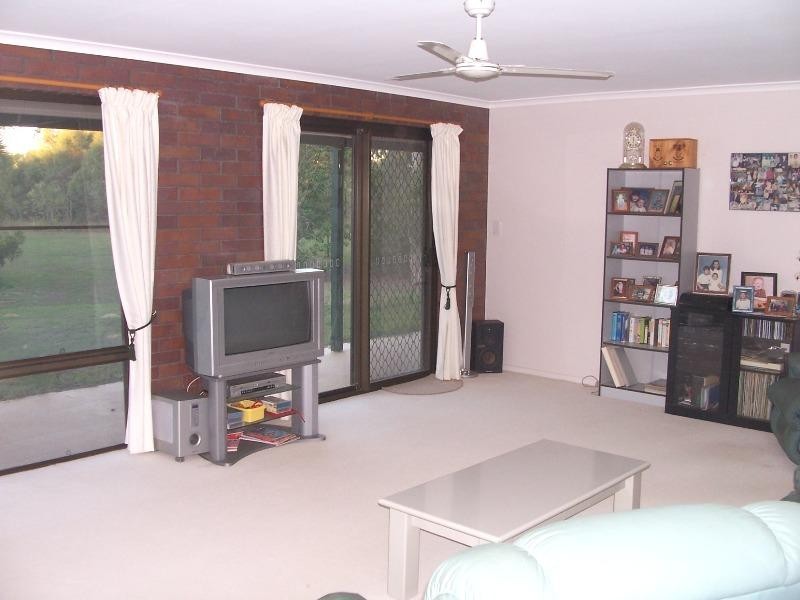 Moore Park Beach QLD 4670