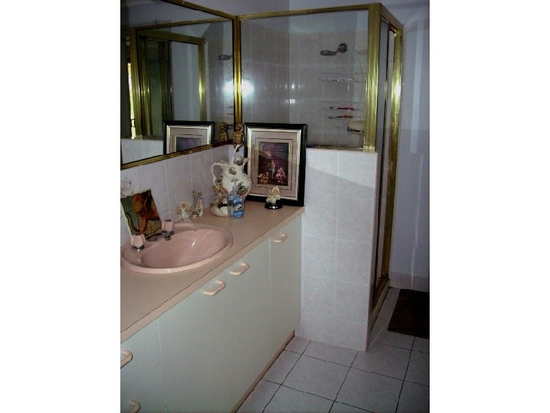 Gooburrum QLD 4670