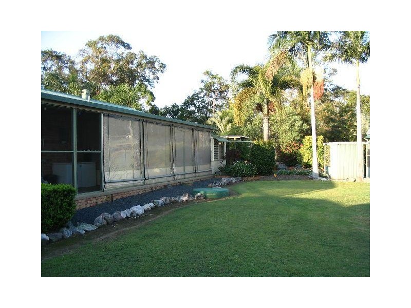 Buxton QLD 4660