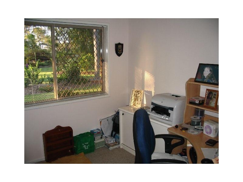 Buxton QLD 4660