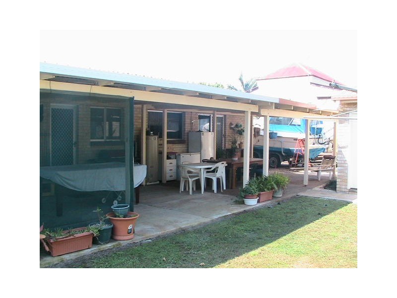 Avenell Heights QLD 4670