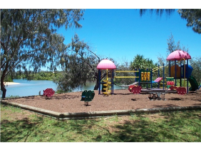 Innes Park QLD 4670