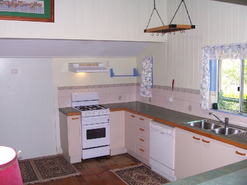 Maroondan QLD 4671