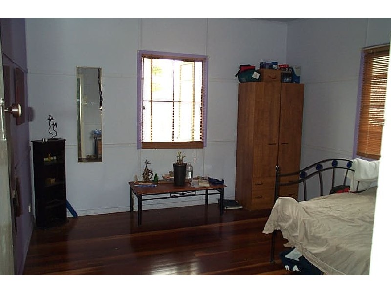 Walkervale QLD 4670