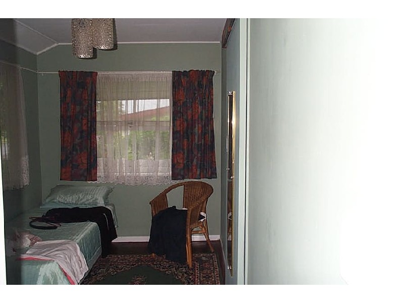 8  Gibson Street, Bundaberg QLD 4670