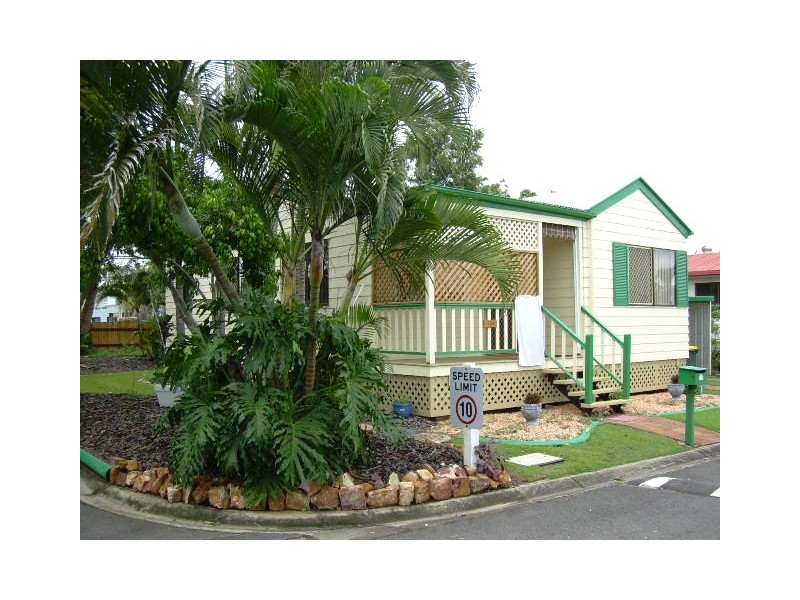 Eli Waters QLD 4655