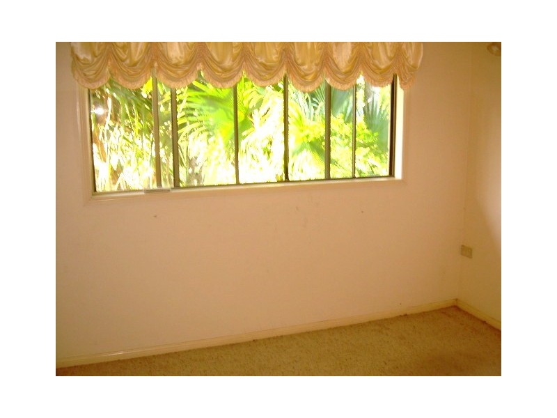 Takura QLD 4655