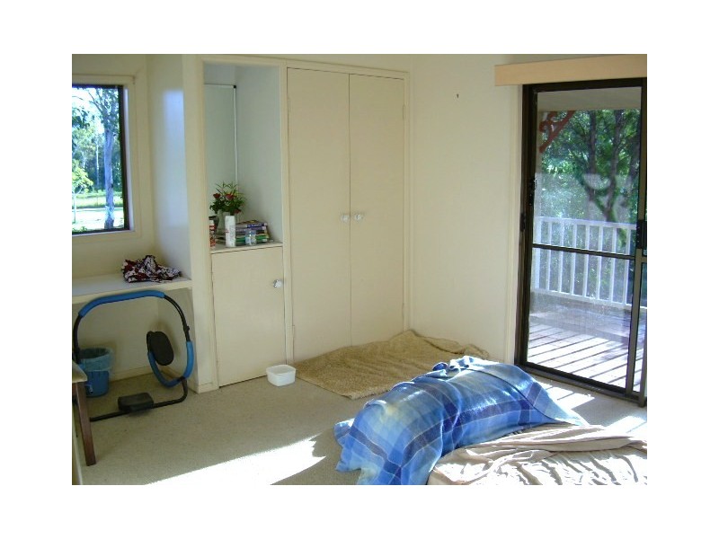 Takura QLD 4655
