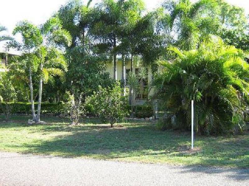 Balgal Beach QLD 4816