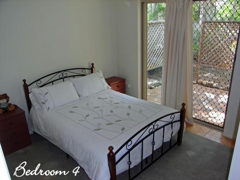 4 Mahogany Court, Bushland Beach QLD 4818