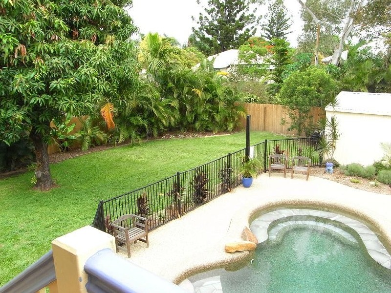 9 Dillane Street, Hyde Park QLD 4812