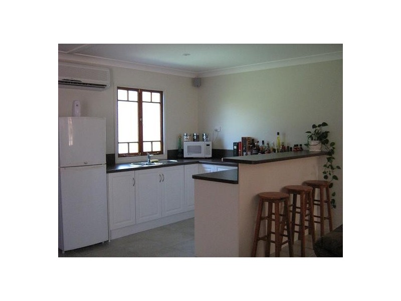 9 Dillane Street, Hyde Park QLD 4812