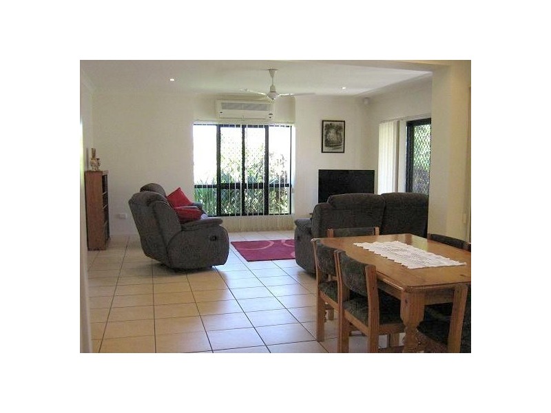 18 Crown Court, Kirwan QLD 4817