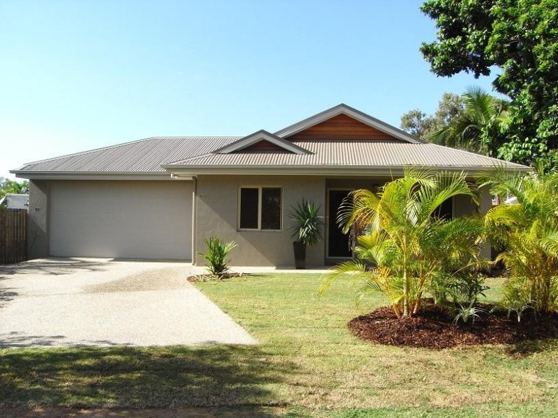 60 Coutts Drive, Bushland Beach QLD 4818