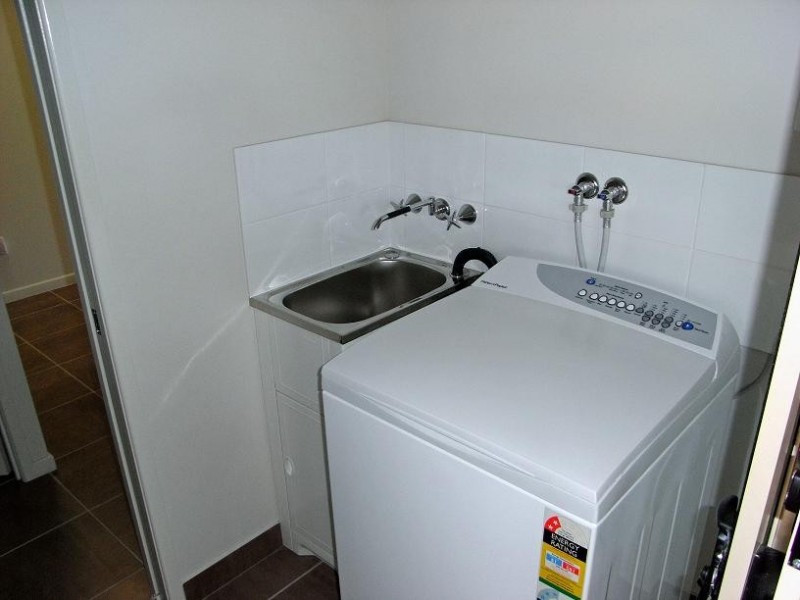 60 Coutts Drive, Bushland Beach QLD 4818