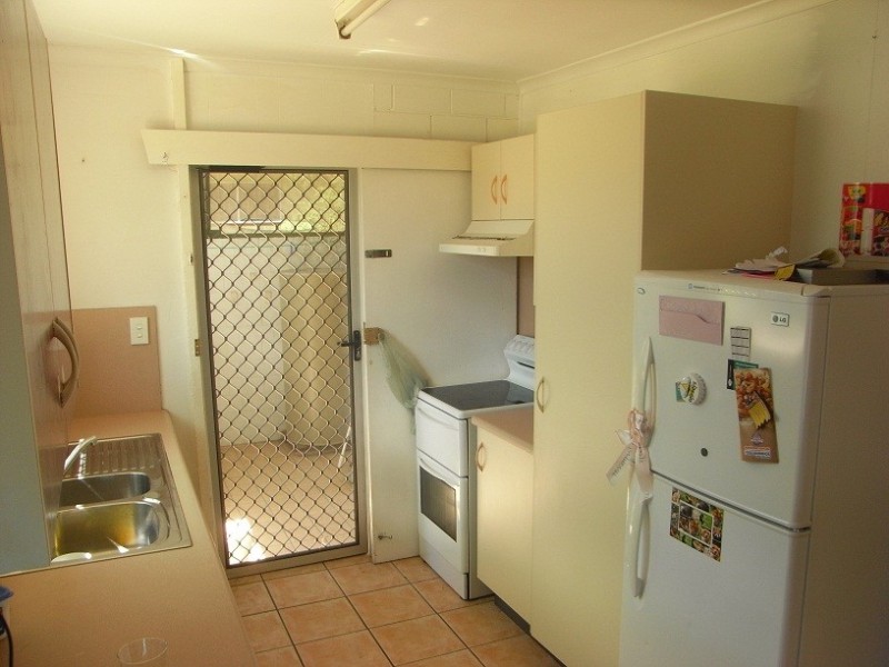 37 Jenkins St, Kirwan QLD 4817