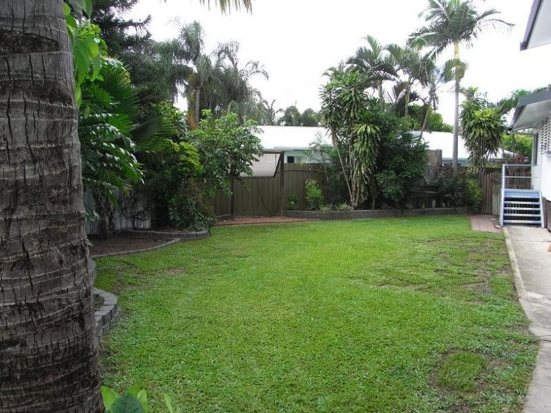 15 Jenkins Street, Kirwan QLD 4817