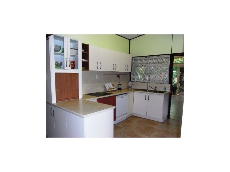 11 Champagne Crescent, Kelso QLD 4815