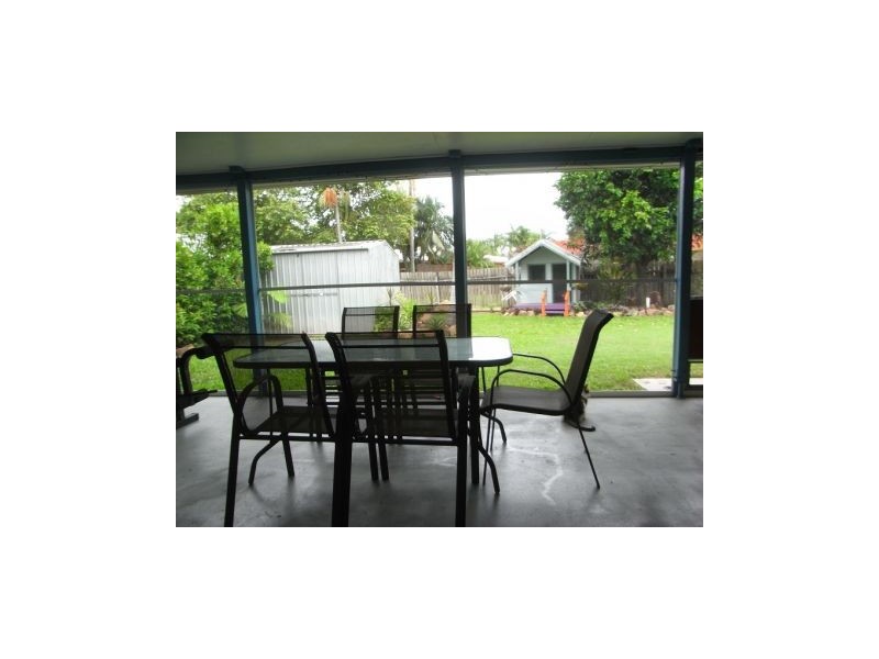 10 Jefferson Crescent, Kirwan QLD 4817