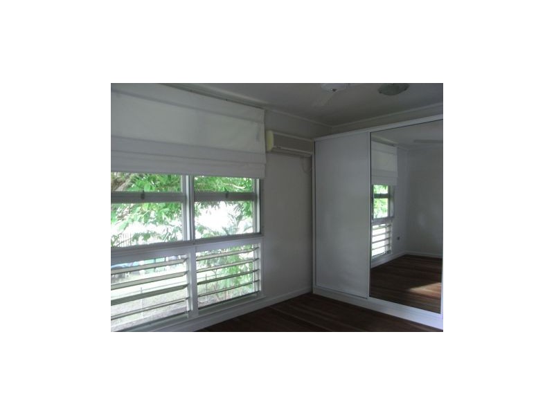 6 Kenealy Street, Aitkenvale QLD 4814