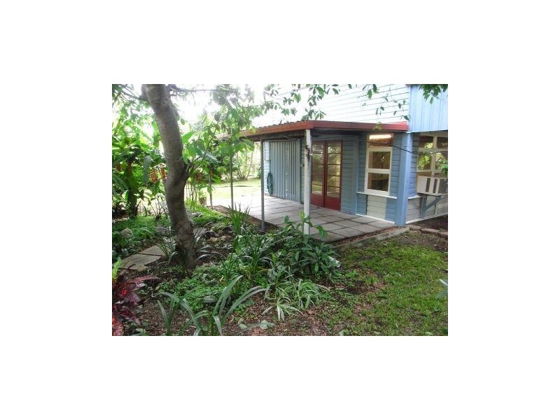 6 Kenealy Street, Aitkenvale QLD 4814