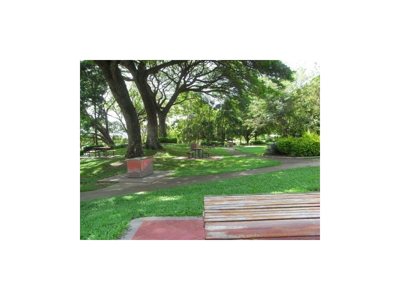 6 Kenealy Street, Aitkenvale QLD 4814