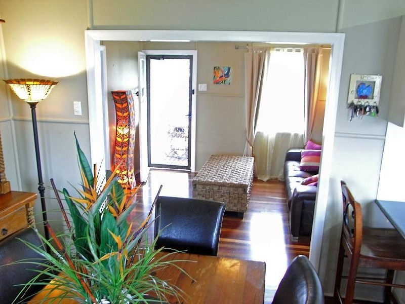 6 Hammett Street, Currajong QLD 4812