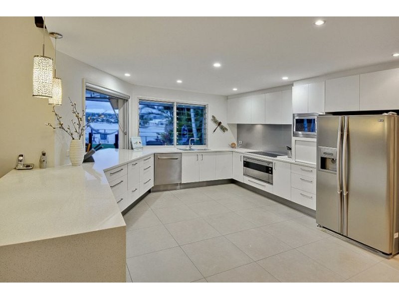 4 Maroochy Waters Drive, Maroochydore QLD 4558