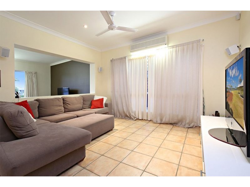 5 Plymouth Quay, Maroochydore QLD 4558