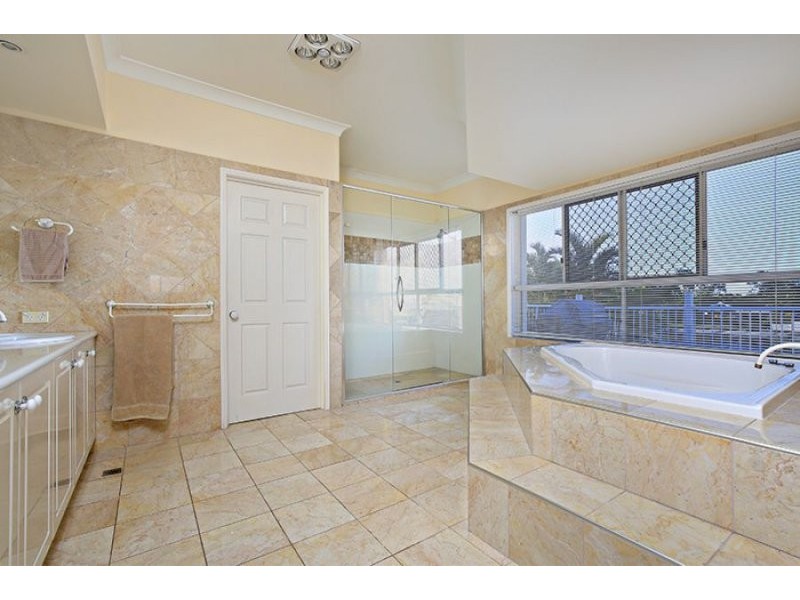 5 Plymouth Quay, Maroochydore QLD 4558