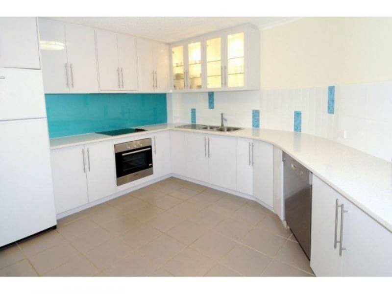1 ‘Jedda’ 50 Parkyn Parade, Mooloolaba QLD 4557