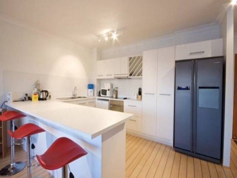 Unit 11 ‘Deepwater Apartments’ 15-17 Woomba Place, Mooloolaba QLD 4557