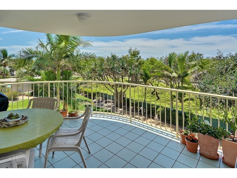 Unit 20 ‘Surfside On The Beach’ 143 Lowanna Drive, Buddina QLD 4575