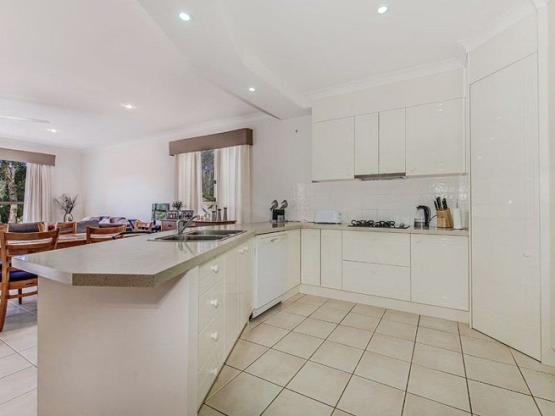 17 Glenwood Place, Twin Waters QLD 4564