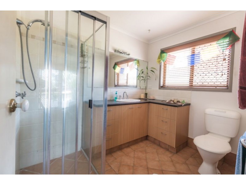 34 Balyarta Crescent, Mooloolaba QLD 4557